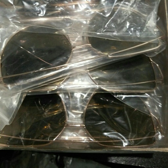 Big CAT Style woman Fashion trendy Sunglasses blac - Picture 2 of 3